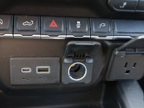 Used 2020 Chevrolet Silverado 1500 RST w/ Rally Edition image 29