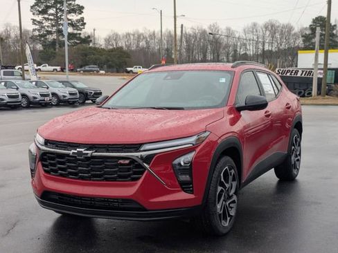 New 2026 Chevrolet Trax RS w/ Sunroof Package image 6