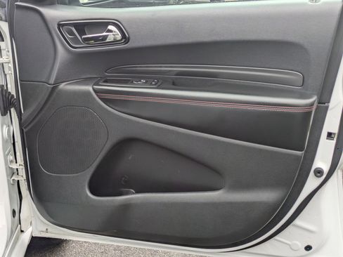 Used 2023 Dodge Durango GT image 29