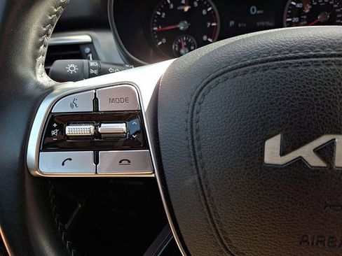 Used 2022 Kia Telluride LX image 20