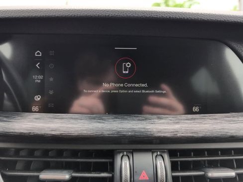 Used 2022 Alfa Romeo Stelvio Sprint image 27