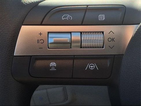 New 2026 Hyundai Tucson SEL image 18