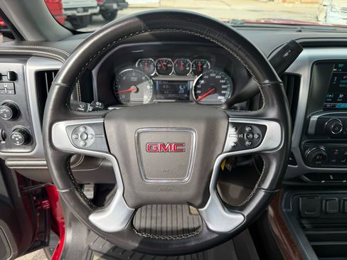 Used 2018 GMC Sierra 1500 SLE image 17
