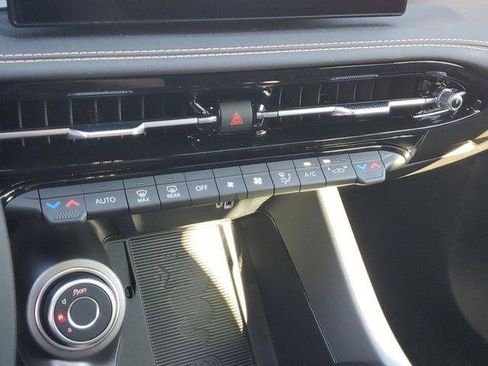New 2025 Alfa Romeo Tonale AWD/4WD image 14