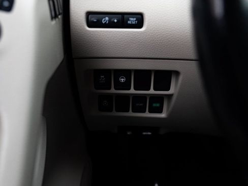 Used 2020 Nissan Rogue Sport SL w/ Premium Package FWD image 14