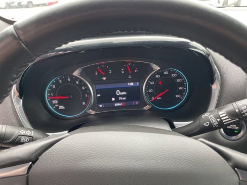 Used 2022 Chevrolet Traverse LT FWD image 45