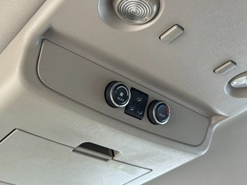 Used 2013 Nissan Armada SV image 27