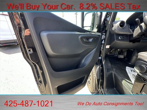 Used 2024 Mercedes-Benz Sprinter 2500 image 27