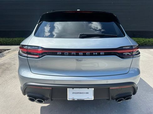 Used 2026 Porsche Macan AWD/4WD image 12