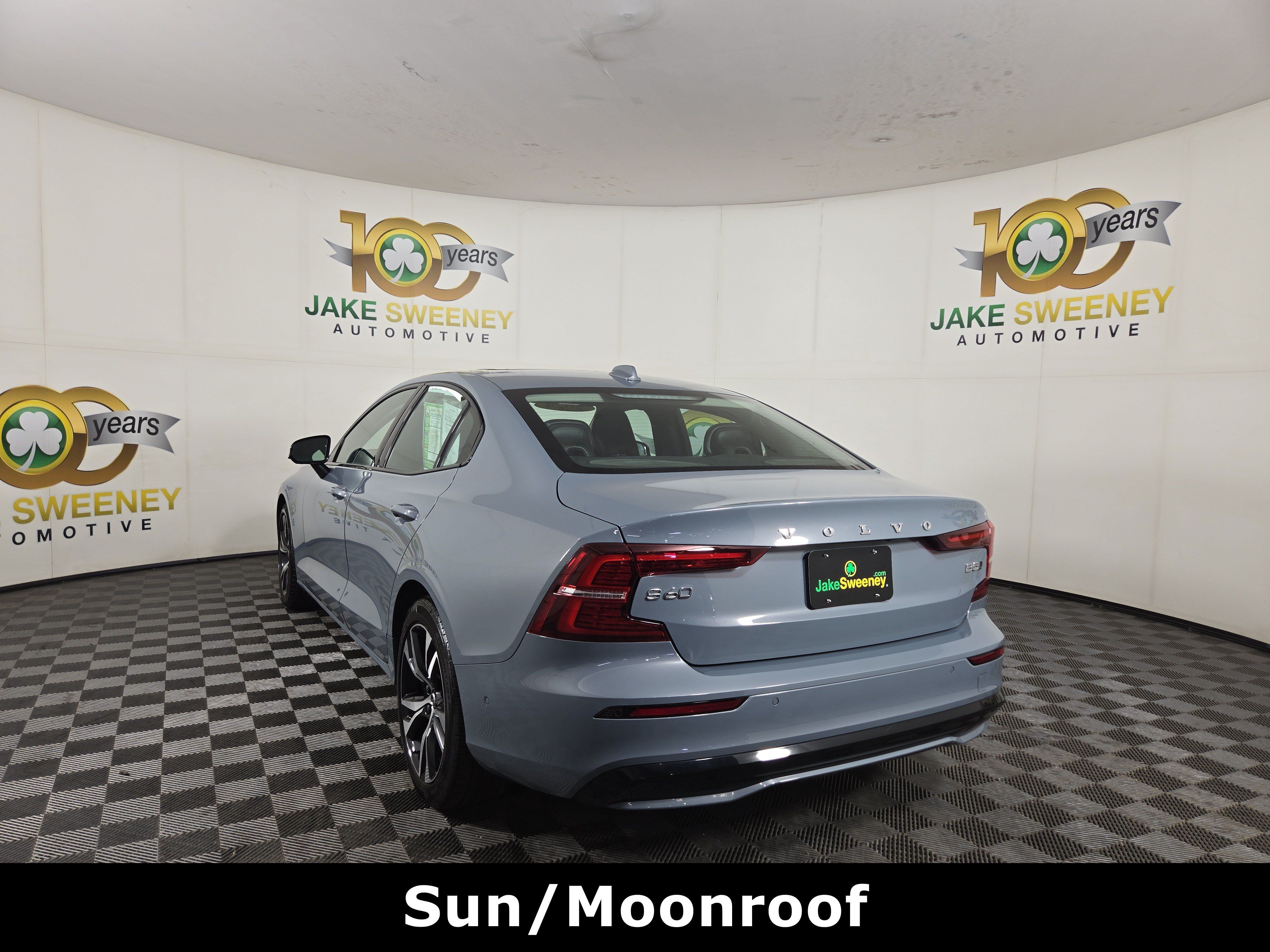 Used 2024 Volvo S60 B5 Plus AWD/4WD image 7