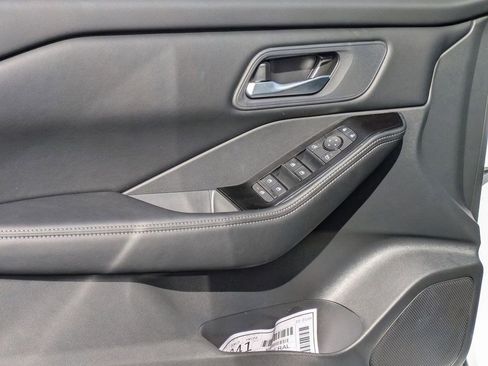 New 2026 Nissan Rogue SV AWD/4WD image 28