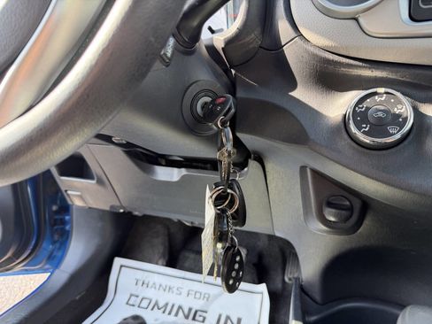 Used 2012 Toyota Yaris LE image 10