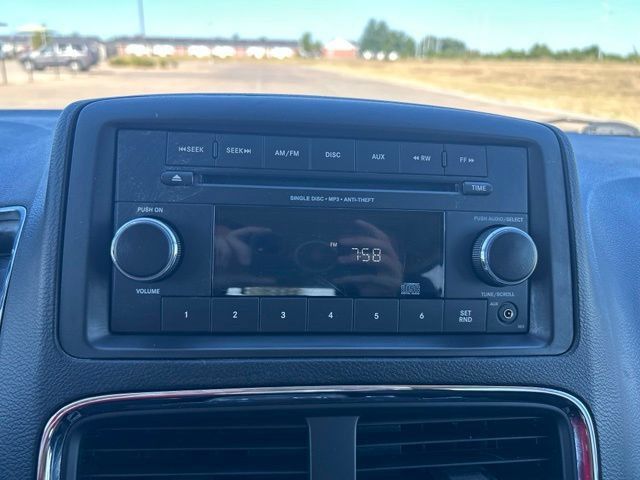 Used 2016 Dodge Grand Caravan SE w/ Quick Order Package 29E SE FWD image 24