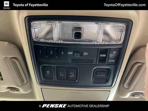 Used 2021 Toyota 4Runner SR5 Premium w/ Moonroof Package AWD/4WD image 15