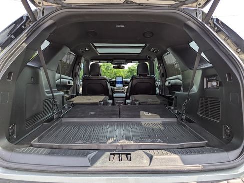 Used 2020 Ford Explorer ST w/ ST Street Pack AWD/4WD image 45