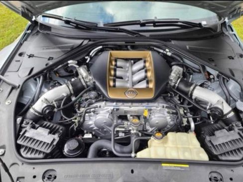 Used 2024 Nissan GT-R w/ Floor Mat Package image 5