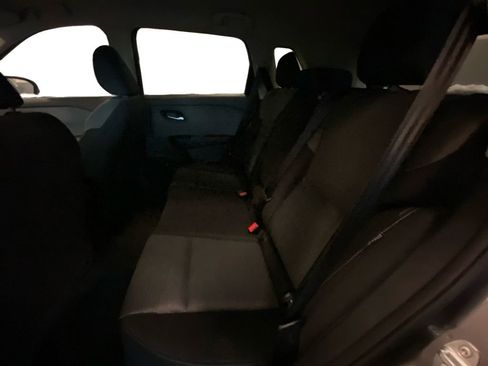 Used 2023 Nissan Rogue SV image 14