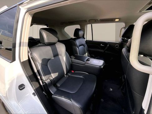 Used 2021 INFINITI QX80 Premium Select w/ Cargo Package image 29