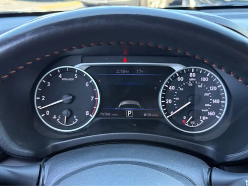 Used 2022 Nissan Sentra SR w/ Midnight Edition FWD image 32