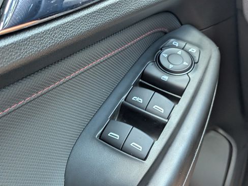 Used 2022 Chevrolet TrailBlazer RS FWD image 21
