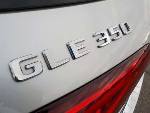 Used 2020 Mercedes-Benz GLE 350 4MATIC image 20