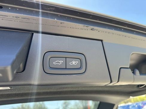 New 2025 Volvo V90 B6 Cross Country Plus w/ Protection Package Premier image 7