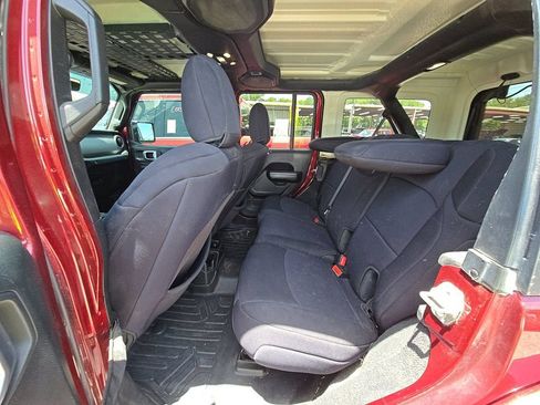 Used 2021 Jeep Wrangler Unlimited Sport AWD/4WD image 10