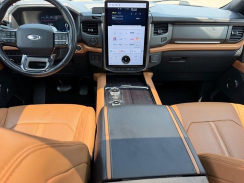 Used 2023 Ford Expedition Max Platinum AWD/4WD image 12