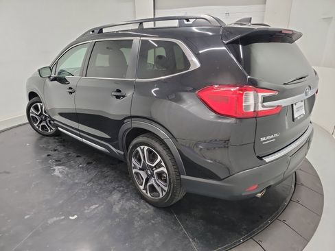 Used 2023 Subaru Ascent Limited AWD/4WD image 6