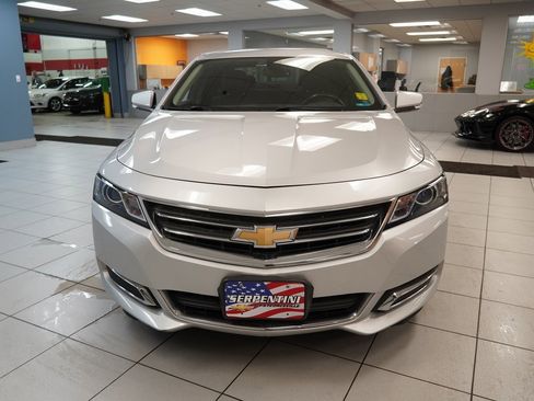 Used 2015 Chevrolet Impala LT w/ Convenience Package image 14