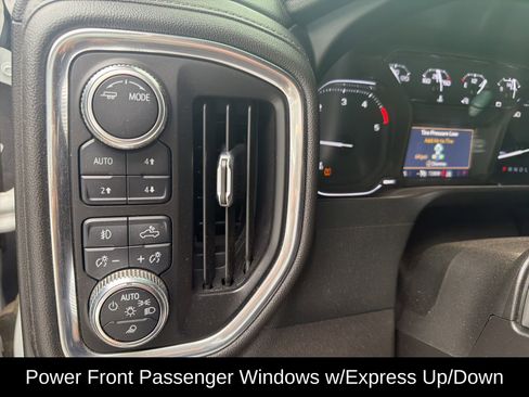 Used 2022 GMC Sierra 3500 SLT w/ SLT Premium Package image 15