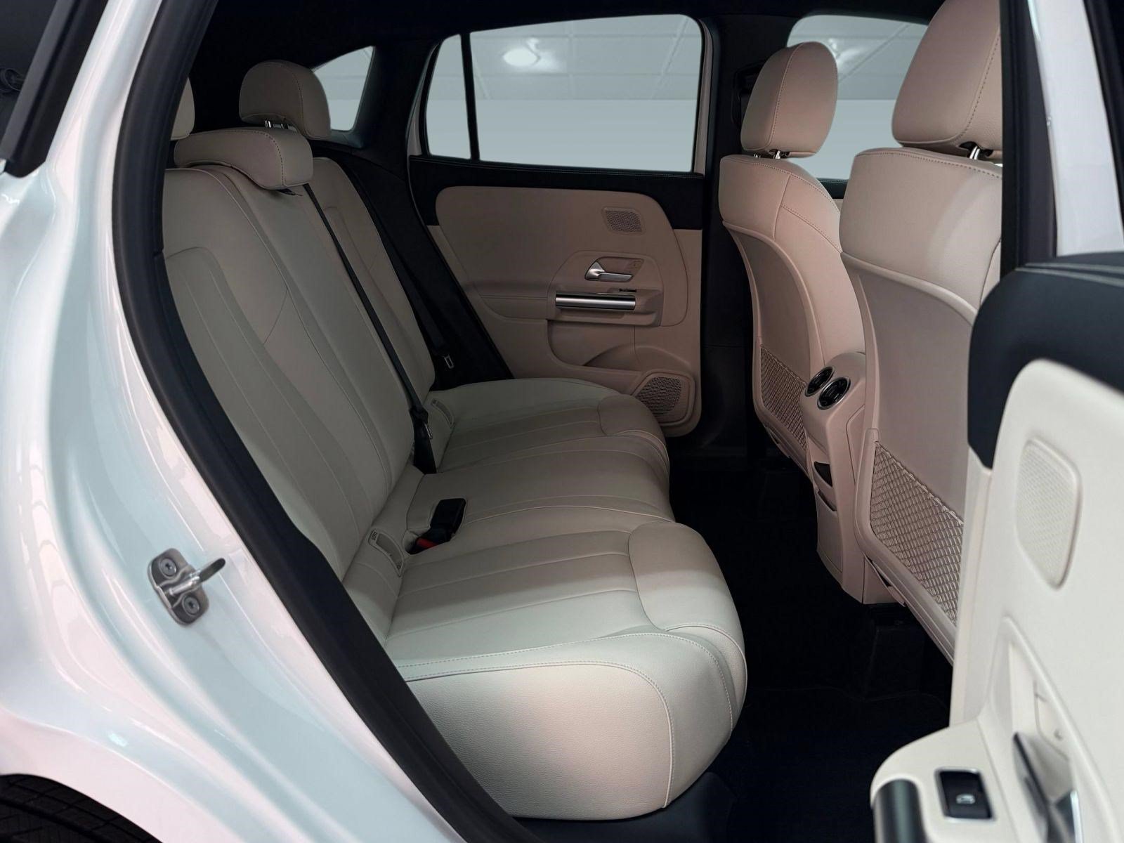New 2026 Mercedes-Benz GLA 250 image 29