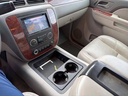 Used 2012 Chevrolet Silverado 2500 LTZ image 22