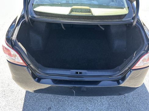 Used 2013 Nissan Altima 2.5 S image 18