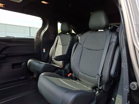New 2026 Toyota Sienna Limited AWD/4WD image 6