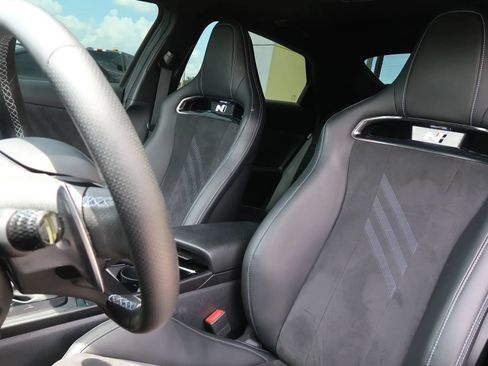 Used 2025 Hyundai Elantra N FWD image 18