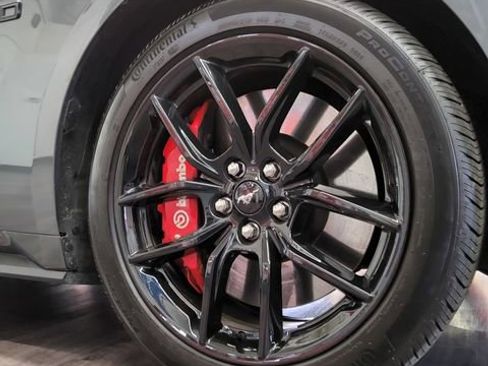 Used 2025 Ford Mustang GT Premium image 10