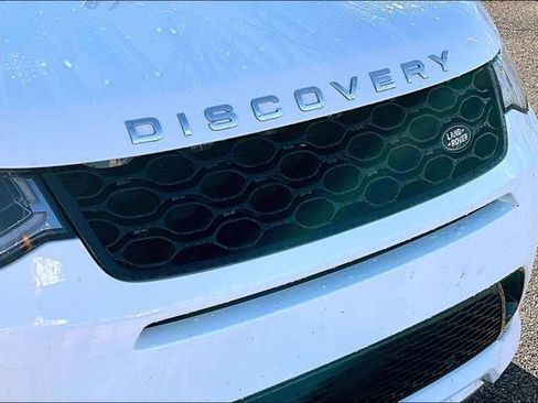 Used 2024 Land Rover Discovery Sport S image 28