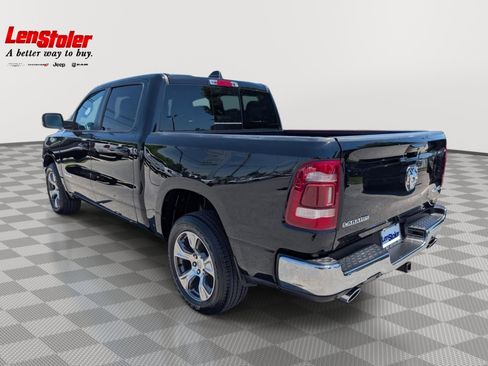 Used 2023 RAM 1500 Laramie AWD/4WD image 3