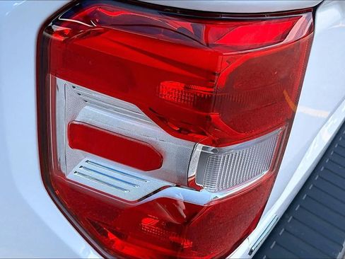 Used 2024 Ford Maverick XL FWD image 29