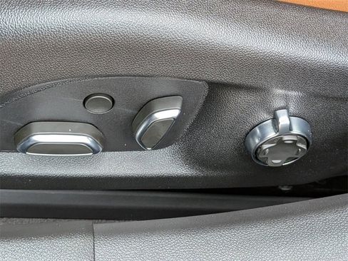 New 2026 Cadillac CT5 V w/ Platinum Package image 20