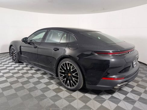 New 2026 Porsche Panamera 4 image 3