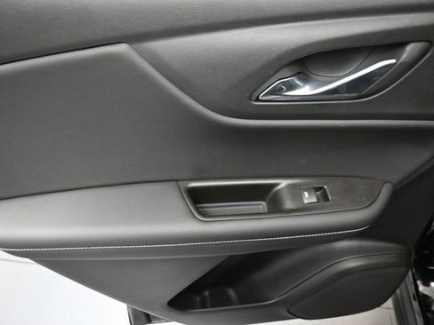 Used 2024 Chevrolet Blazer LT w/ LPO, Black Grille Bar Package image 19