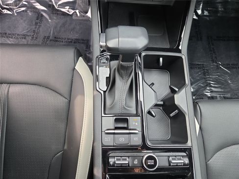 Used 2025 Kia K5 GT-Line w/ GT-Line Premium Package image 22