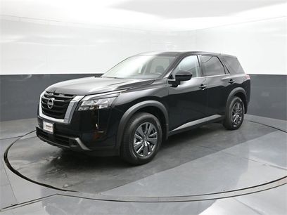 New 2025 Nissan Pathfinder S