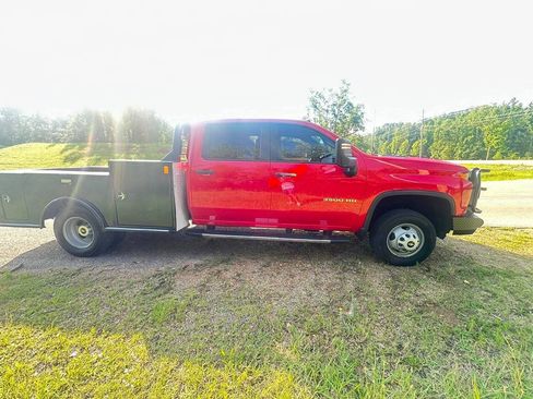 Used 2021 Chevrolet Silverado 3500 W/T w/ WT Convenience Package AWD/4WD image 5