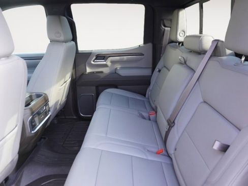 Used 2023 GMC Sierra 1500 SLT w/ SLT Premium Package image 14