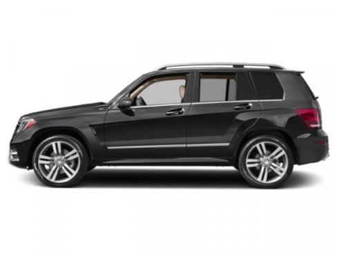Used 2015 Mercedes-Benz GLK 350 4MATIC image 3