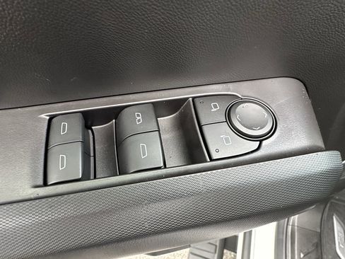 Certified 2025 Chevrolet Colorado Trail Boss image 16