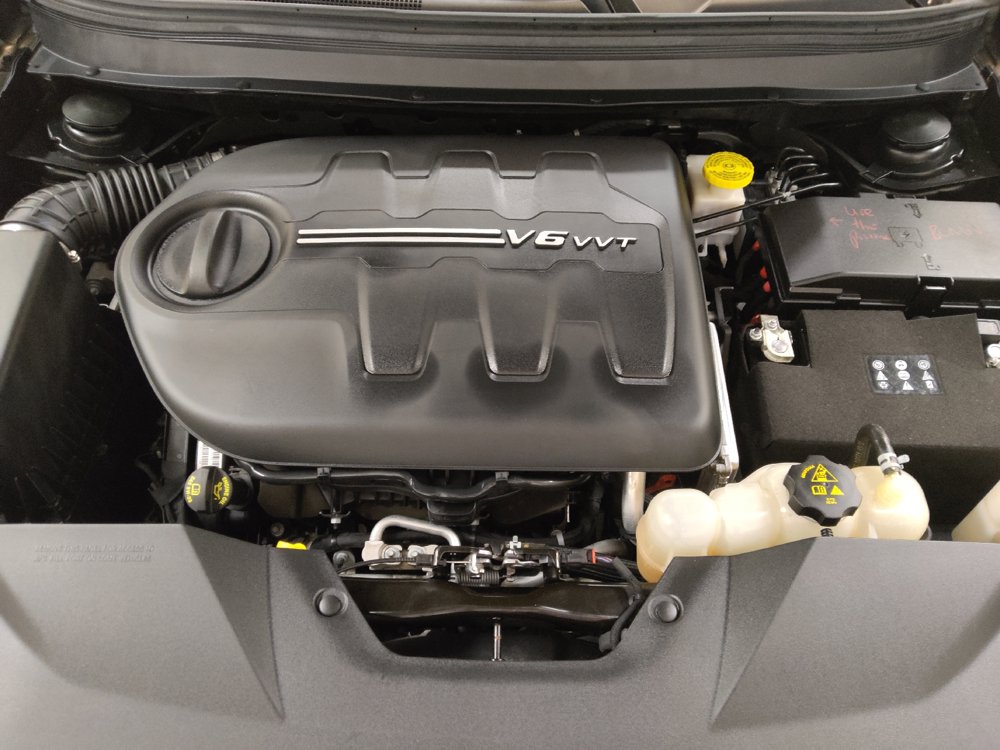 Used 2020 Jeep Cherokee Limited AWD/4WD image 30
